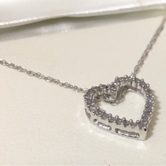 Macy's Jewelry - 🆕 Macy’s Bridged Diamond 18” Necklace! 14K White Gold! 💥